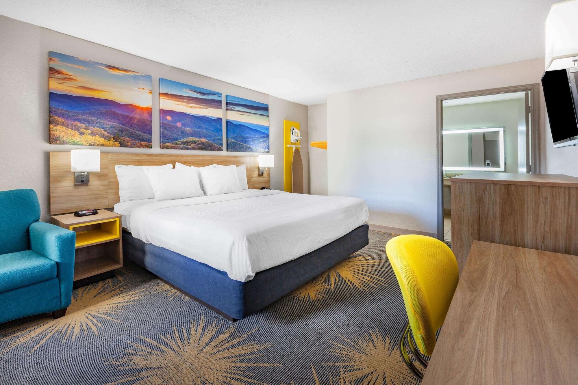 Days By Wyndham Near I-81 Hotel 2*
