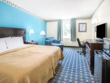 Days By Wyndham Near I-81 Roanoke